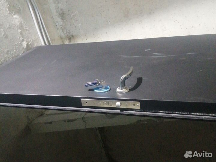 Дверь входная металлическая от застройщика