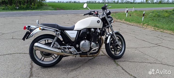 Honda CB 1100