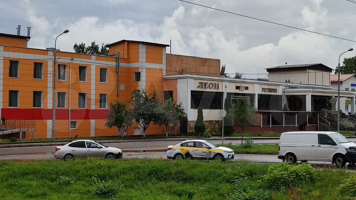 Здание, 3535 м²