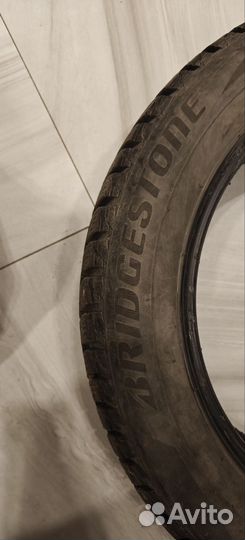 Bridgestone Blizzak Spike-02 SUV 215/55 R18 98T