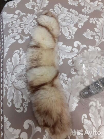 Меховой воротник песец