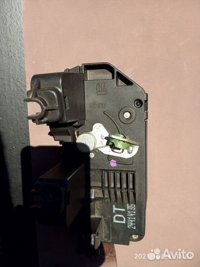 Запчасти на opel zafira