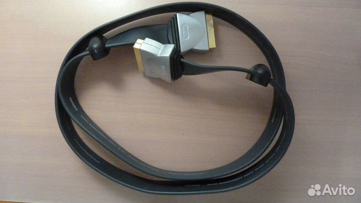 Аудио и видео / Кабели и адаптеры