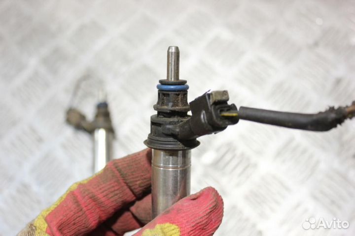 Форсунка двигателя S350 221