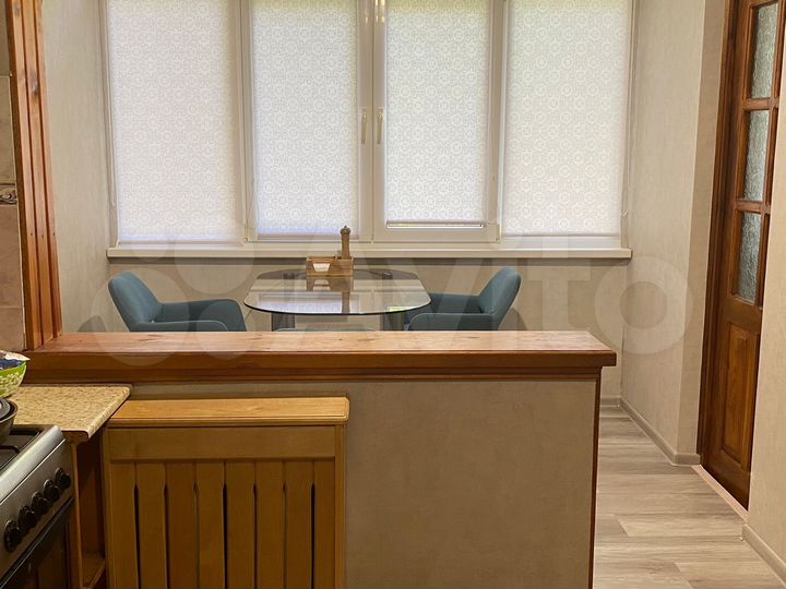 2-к. квартира, 60 м², 2/5 эт.