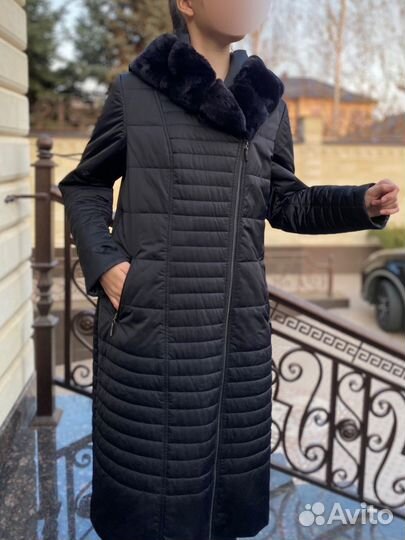 Пуховик женский длинный с капюшоном