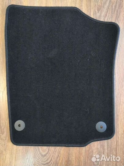 Автомобильные коврики