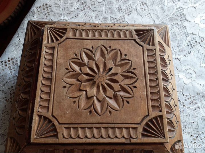 Ларец и шкатулки винтаж