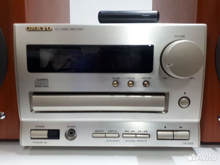 Музыкальный центр onkyo CR182ii