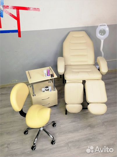 Педикюрное кресло