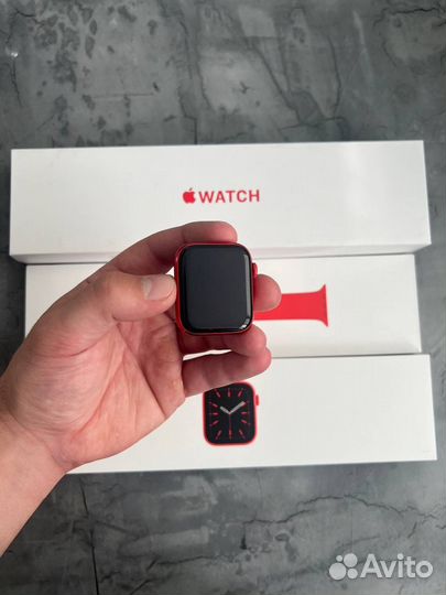 Apple Watch 6 44mm RED