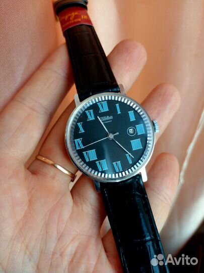 Часы слава механические винтажные