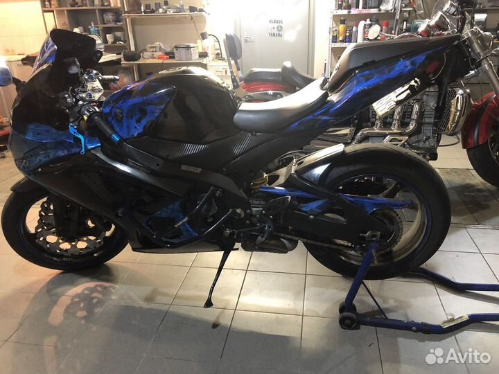 Suzuki GSX-R1000 K-7