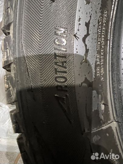 Bridgestone Blizzak DM-V2 225/60 R18