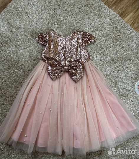 Платье праздничное 116