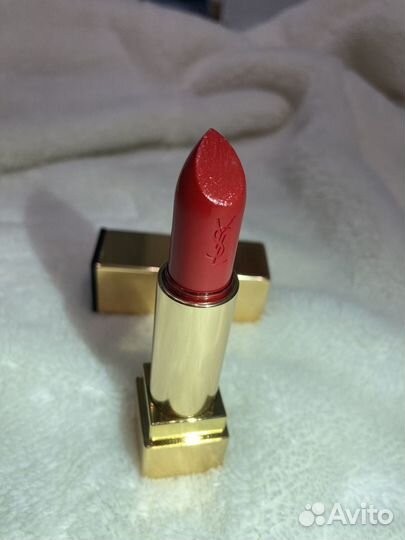 Помада yves saint laurent rouge pur couture