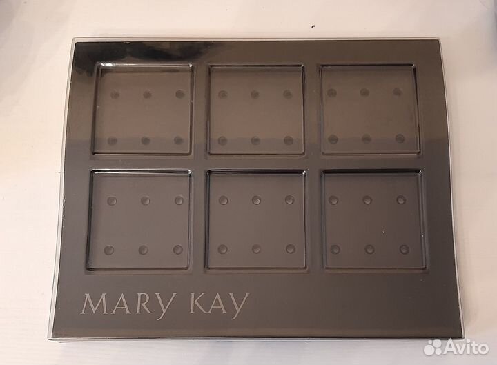 Магнитная палетка для теней Mary Kay на 36 шт