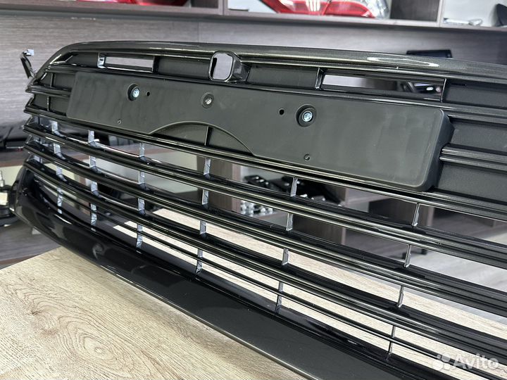 Нижняя решетка Camry v75