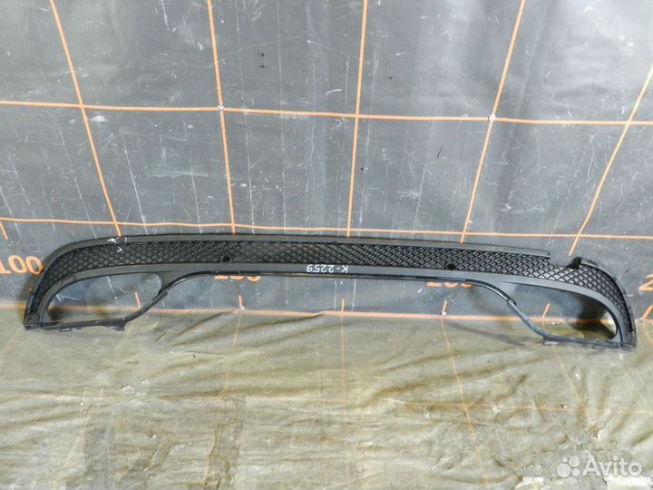 Накладка бампера заднего - Mercedes-Benz C-W205