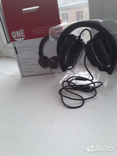 Полноразмерная универсальная гарнитура SmartBuy