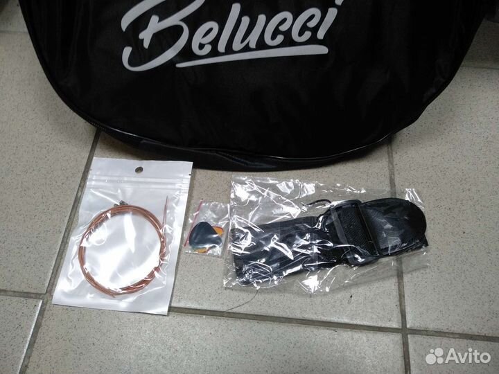 Гитара новая, комплект