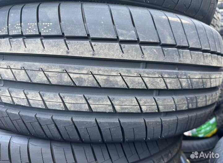 Kapsen RS26 Practical Max HP 235/55 R20 105W