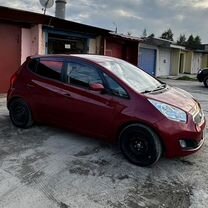 Kia Venga 1.6 MT, 2011, 110 824 км, с пробегом, цена 880 000 руб.