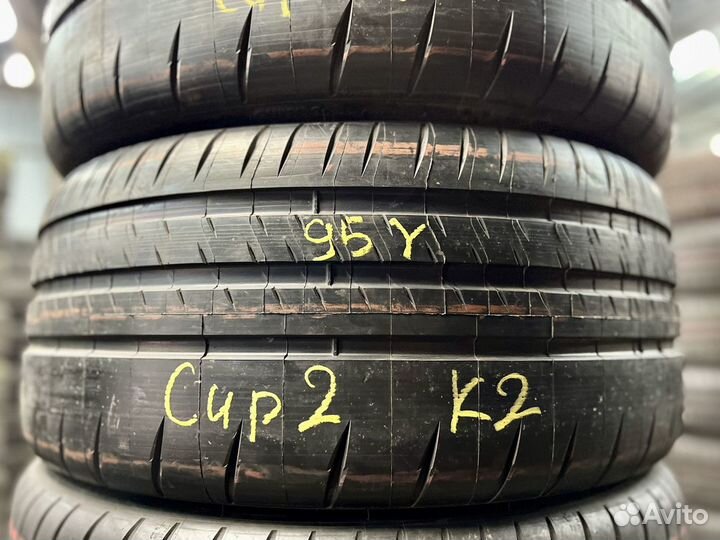 Michelin Pilot Sport Cup 2 245/35 R20 и 285/30 R20