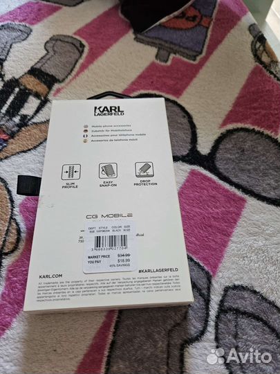 Чехлы iPhone 13