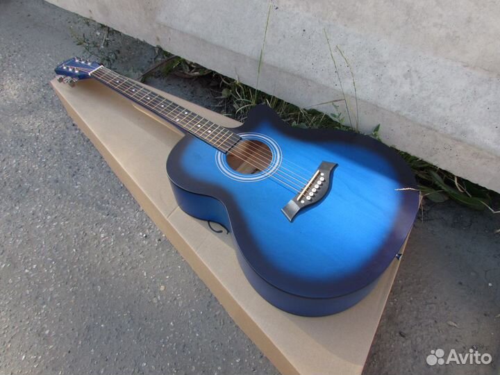 Гитара акустика