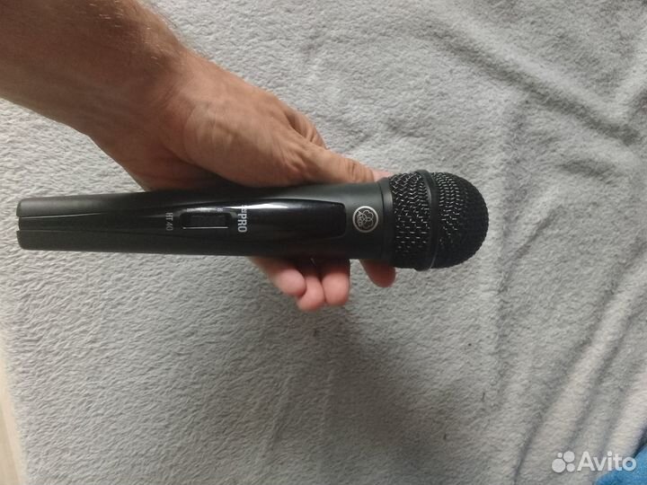 Радиомикрофон AKG WMS40 Mini Vocal Set