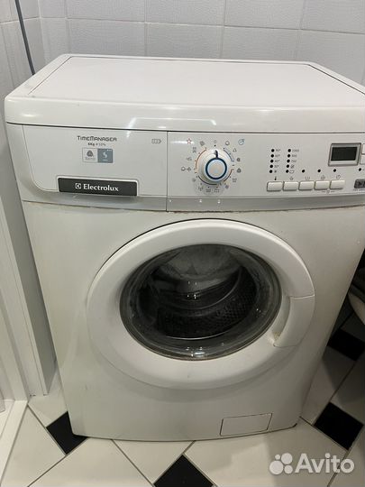 Стиральная машина electrolux (Италия) на запчасти