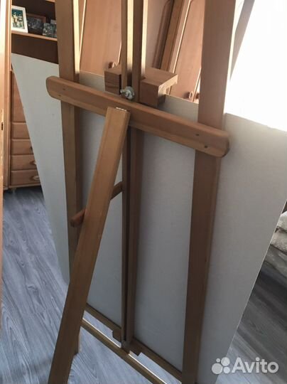 Мольберт напольный