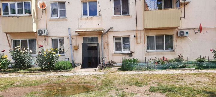 4-к. квартира, 56 м², 1/2 эт.