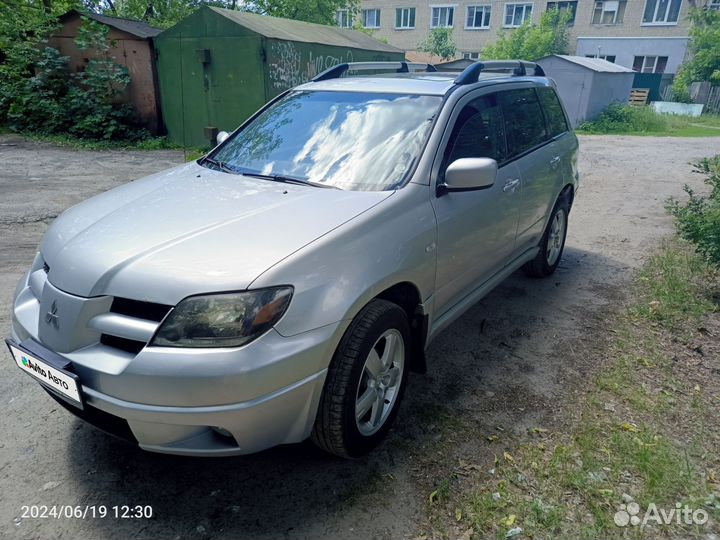 Mitsubishi Outlander 2.4 AT, 2003, 96 000 км