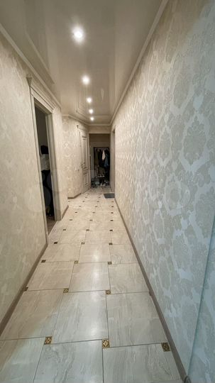 2-к. квартира, 53 м², 3/9 эт.