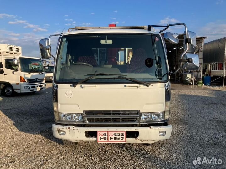 Бортовой грузовик Mitsubishi Fuso Fighter с КМУ UNIC, 2005