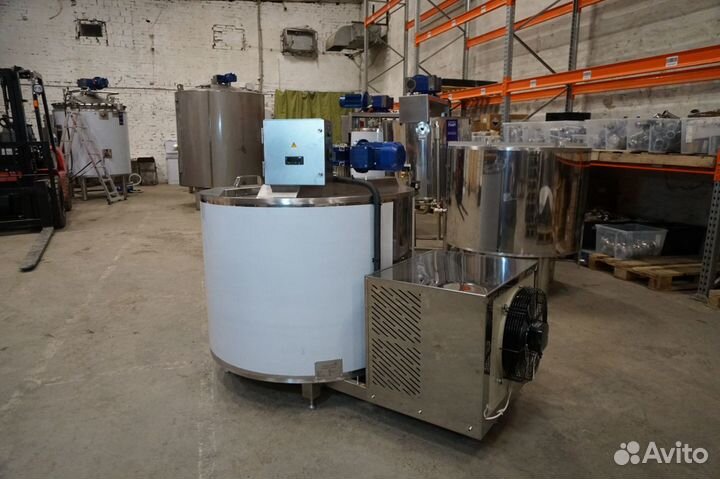 Танк охладитель молока