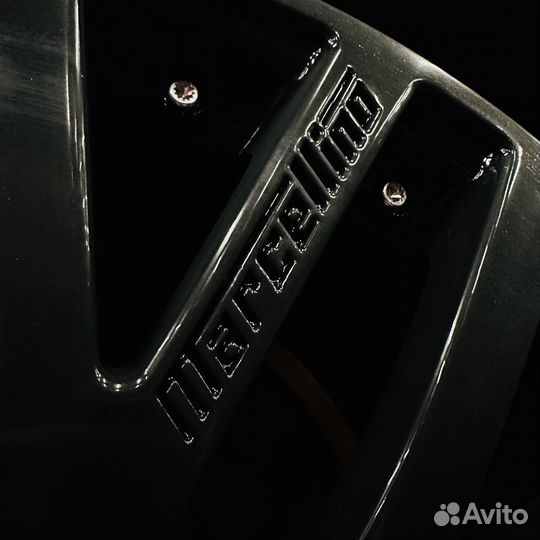 Диски R22 5x120 Range Rover