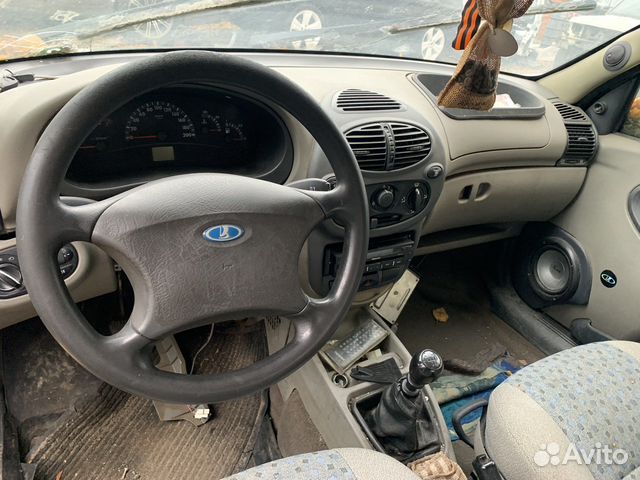 LADA Kalina 1 торпедо панель приборов