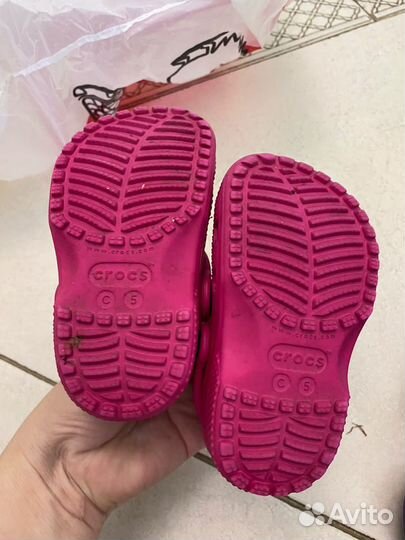 Crocs сапоги и сланцы