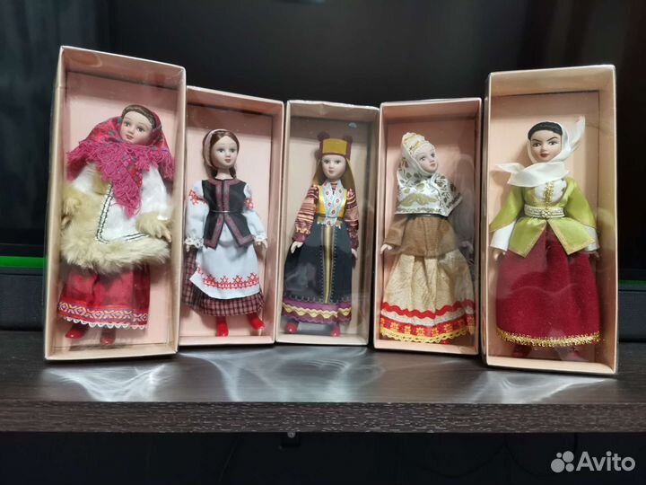 Коллекционные фарфоровые куклы