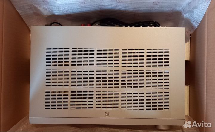 Ресивер Yamaha HTR-5930