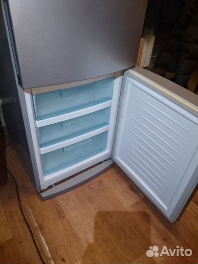 Холодильник