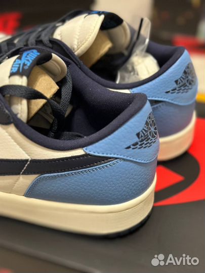 Кроссовки Nike