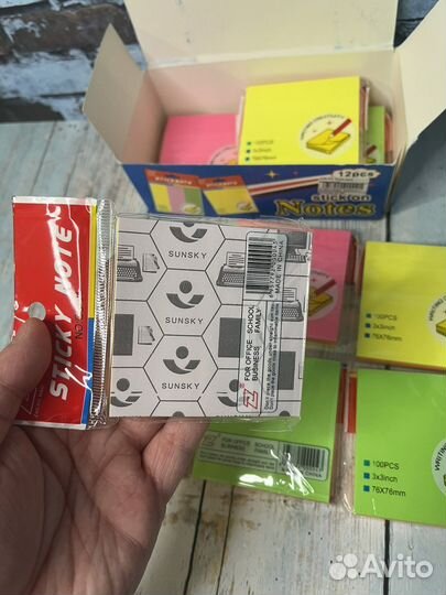 Блок для записей, заметок. На клею. 76х76мм