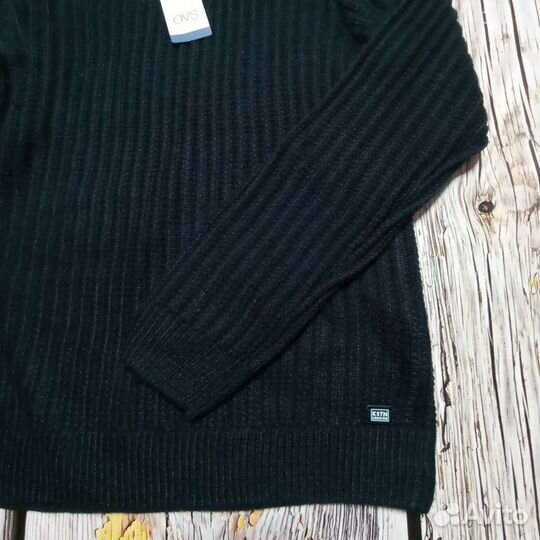 Одежда на мальчика новая 146 размера