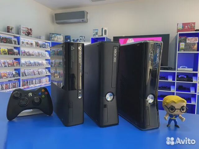 Xbox 360 Слим, в отличном состоянии,на гарантии