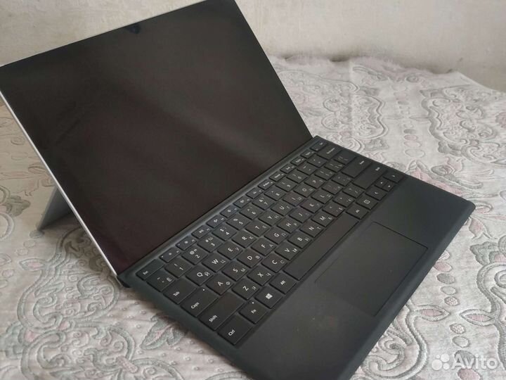 Microsoft Surface Pro 7 Intel 16gb 256gb