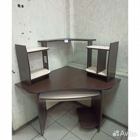 Новый угловой компьютерный стол
